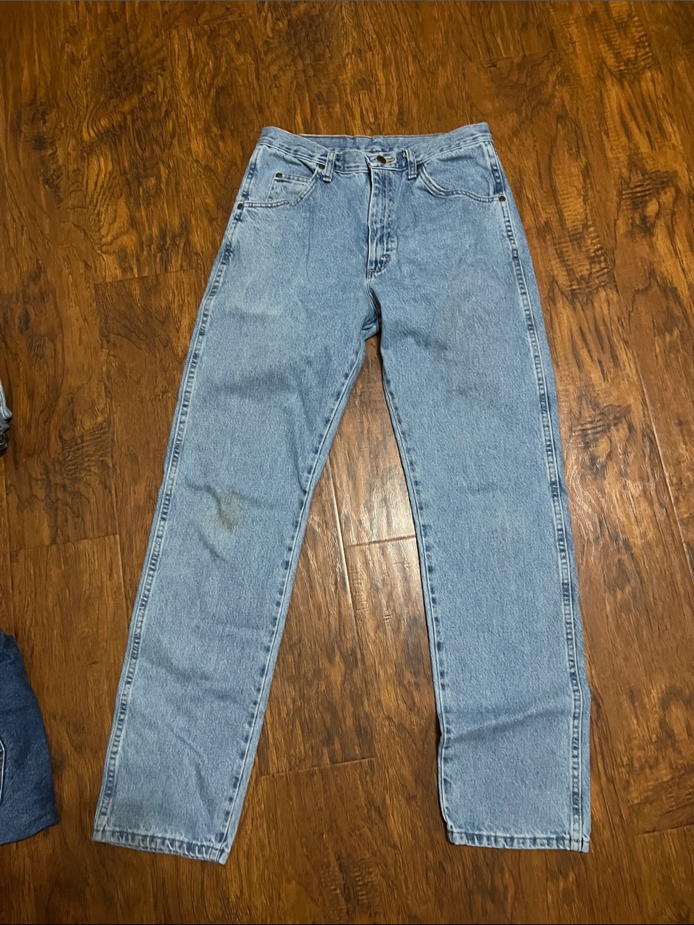 Wrangler Classic Light Blue Men's Straight Leg Jeans 32x34